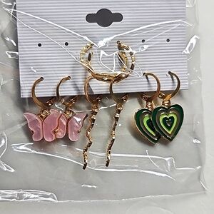 4 Sets of Brushed Gold Earrings – New With Tags (Set C)